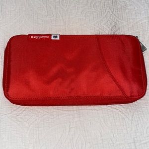 Baggallini Wallet